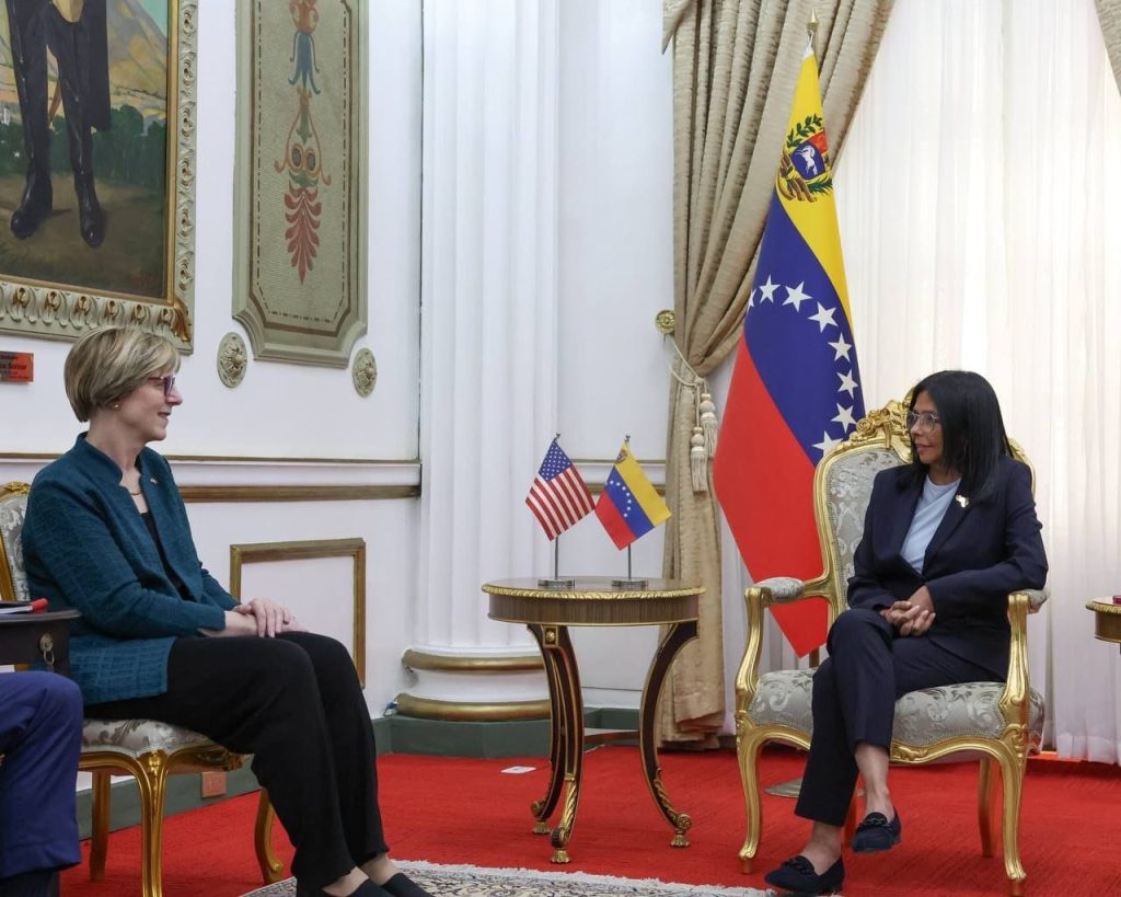 Presidenta se reunió con enviada de EE.UU