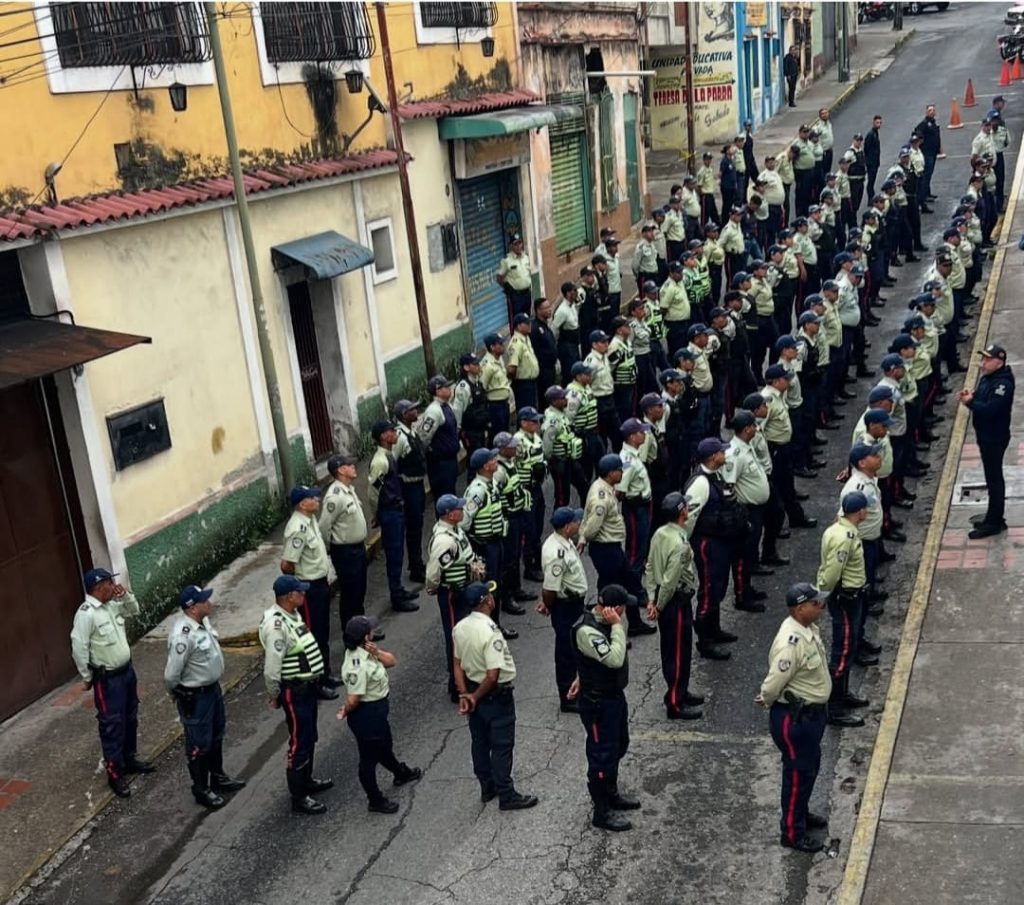 Poliguaicaipuro convoca a aspirantes