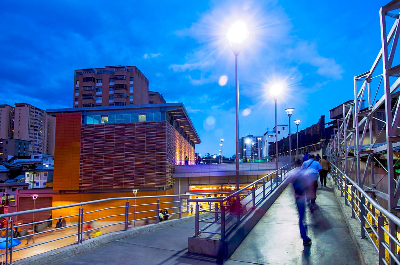 Cámaras vigilan plazoleta de la estación Guaicaipuro