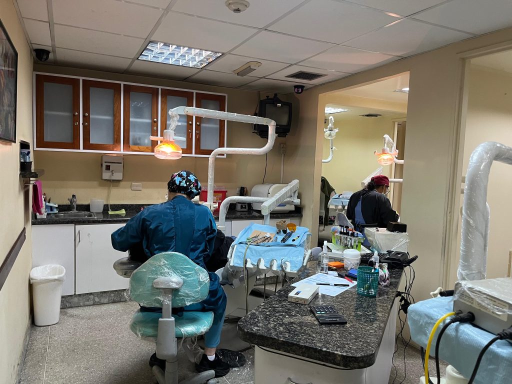 Advierten sobre el peligro de enfermedades periodontales