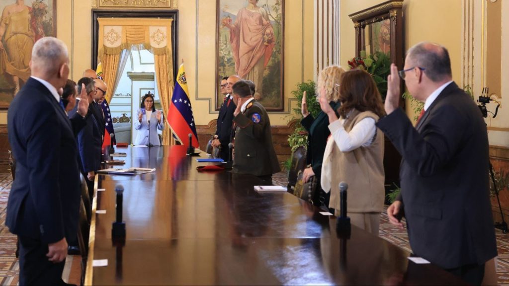 Delcy Rodríguez juramenta nuevo Gabinete Ejecutivo en Miraflores