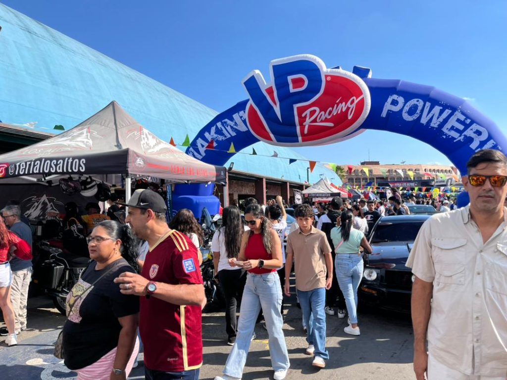 Masiva asistencia marca cierre de feria de motores