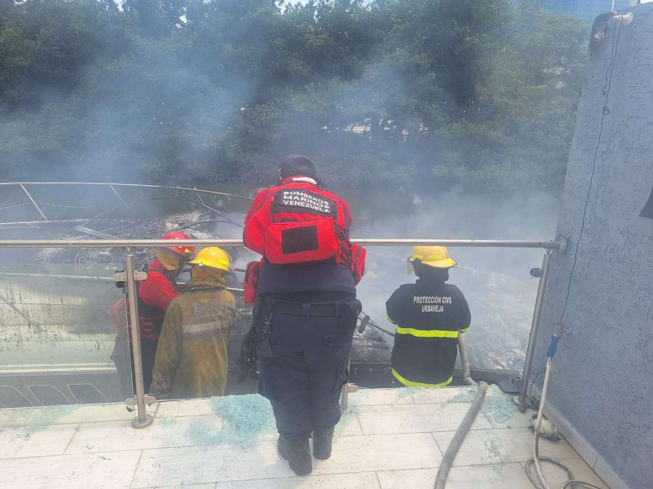 Se incendió embarcación