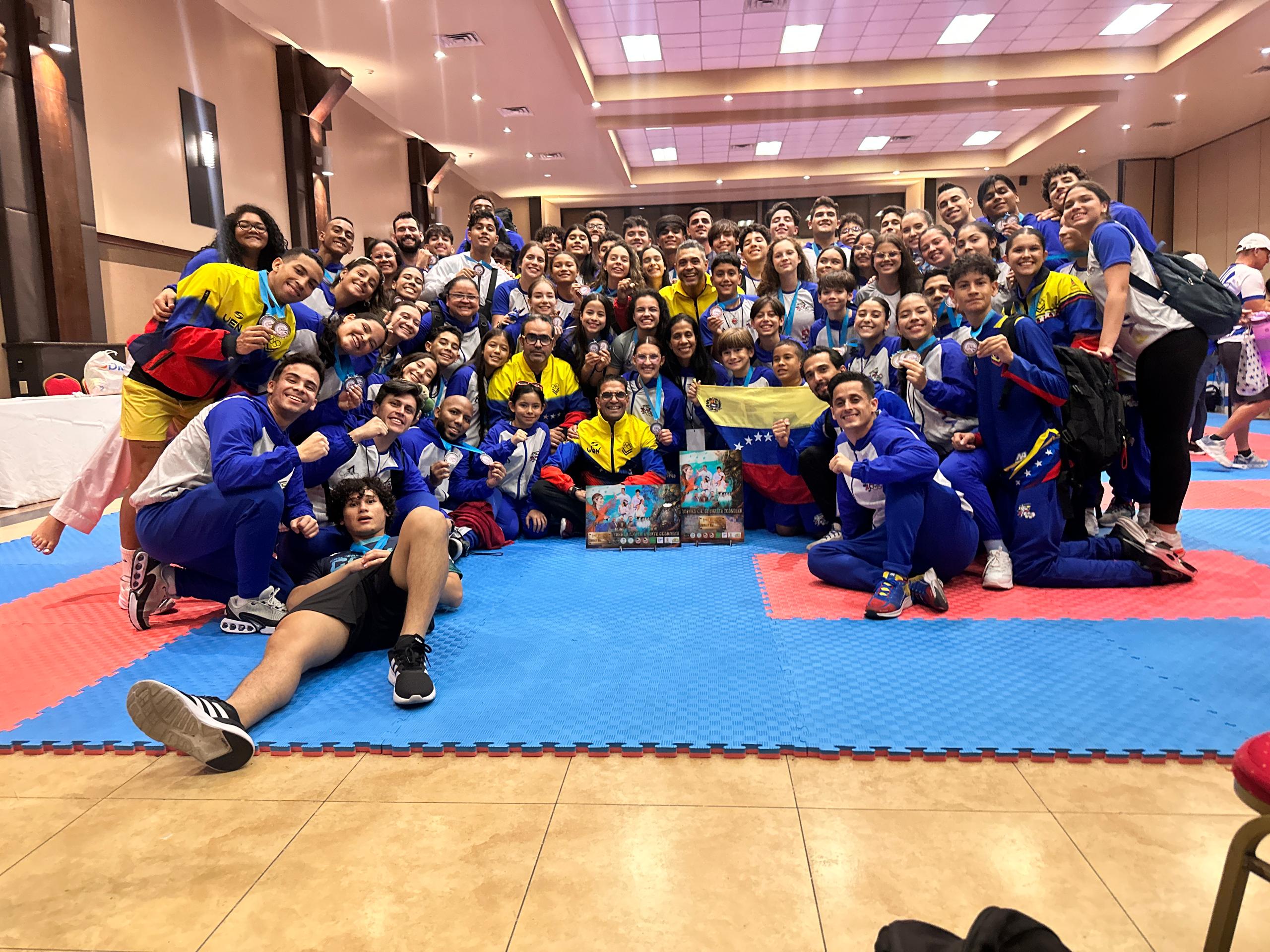 Venezuela bicampeona centroamericana de karate