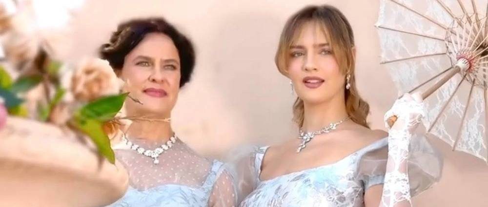Clara Vegas y su madre deslumbran al estilo “Bridgerton”