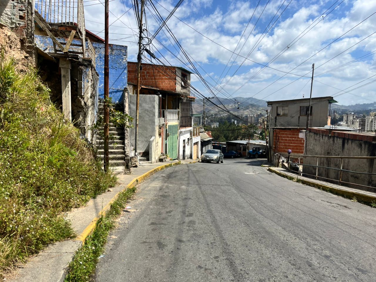 Hasta 10 veces en un día se va la luz en cuatro sectores 