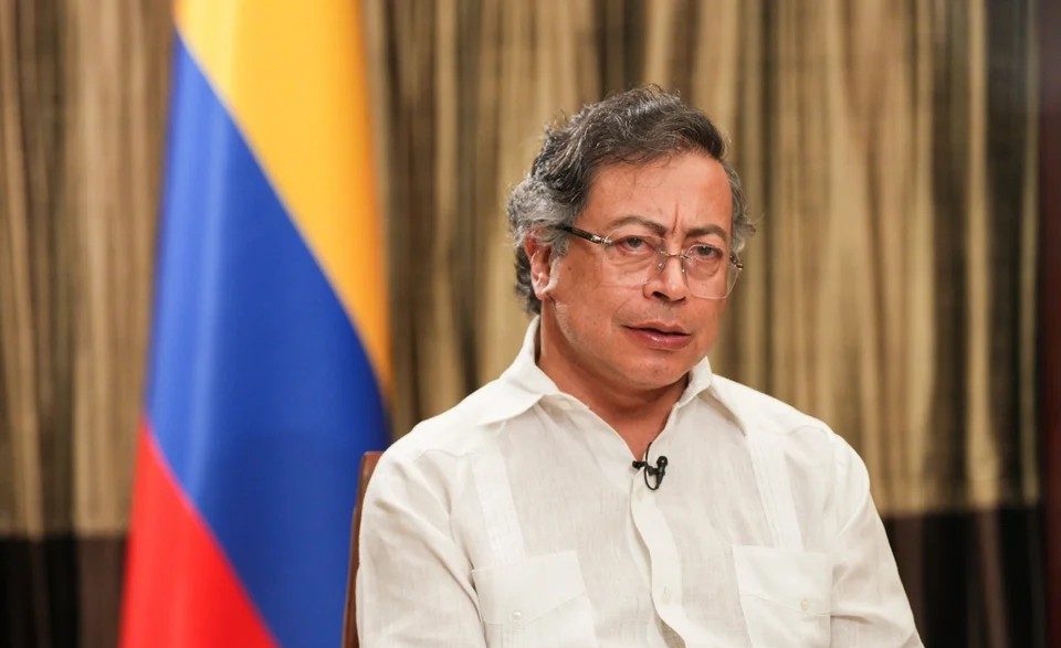 Estados Unidos investiga a Petro