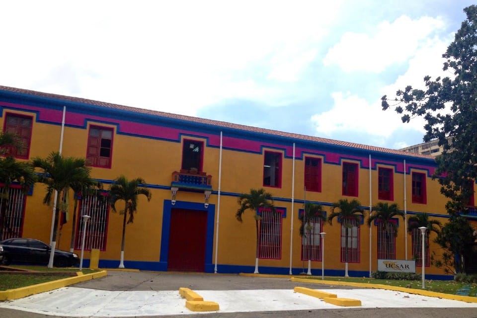 En la Santa Rosa también hay cobros excesivos