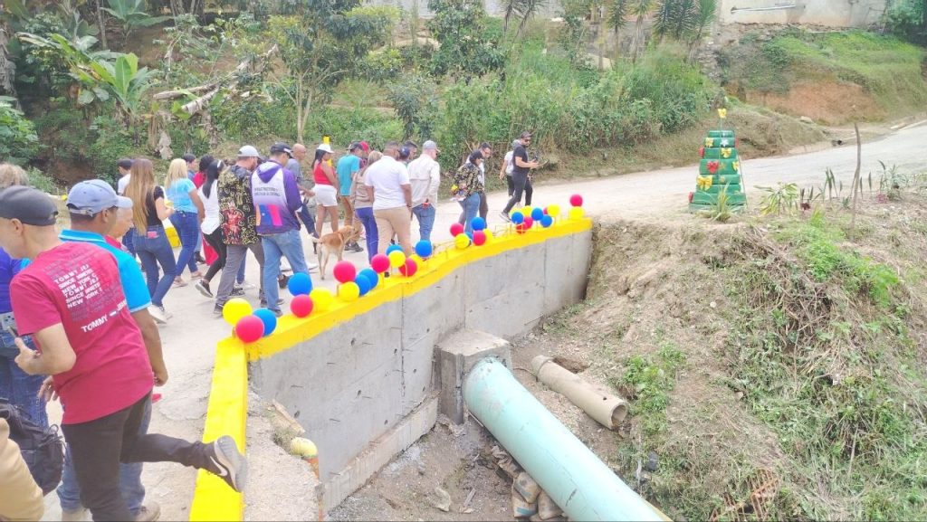 Comunidades ejecutaron 178 proyectos en Guaicaipuro 