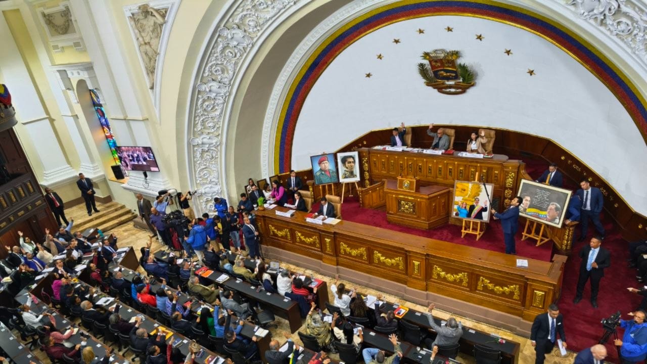 AN sanciona ley para optimizar trámites administrativos