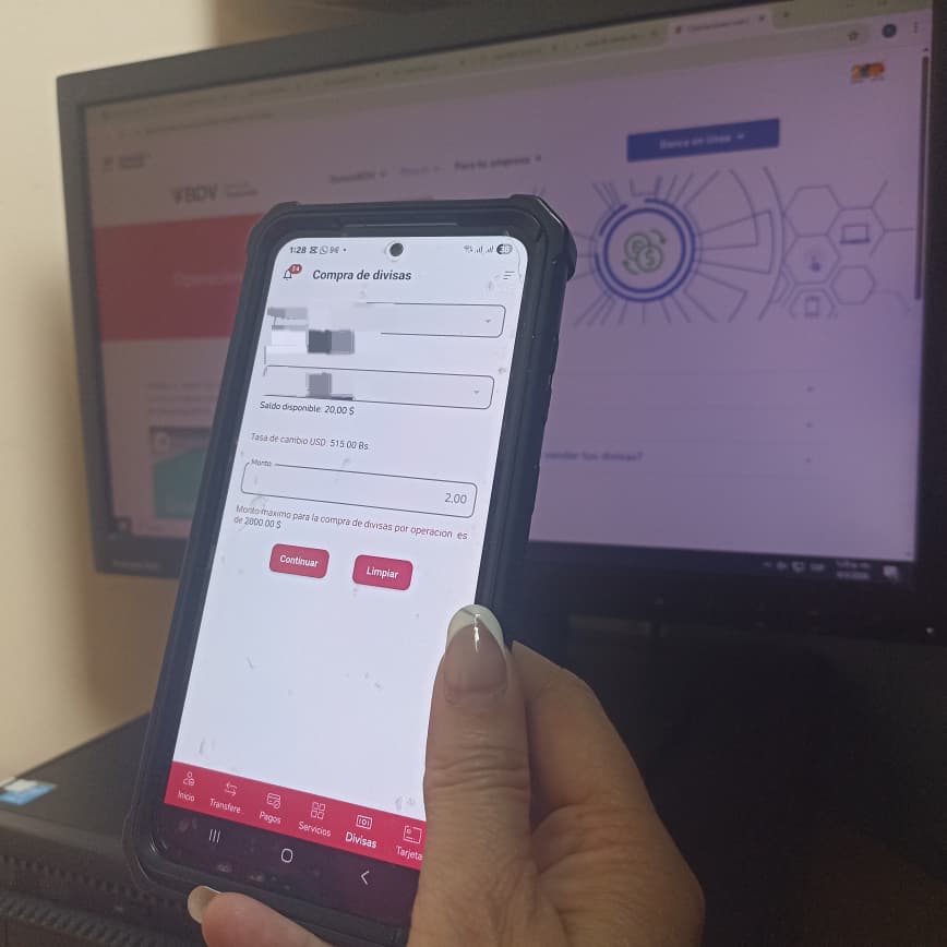 Comprar dólares en bancos  no es “soplar y hacer botella”