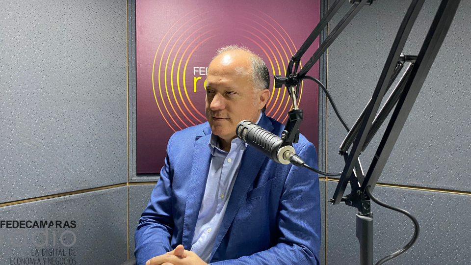 “Brecha cambiaria descontrolada causa un daño irreparable”