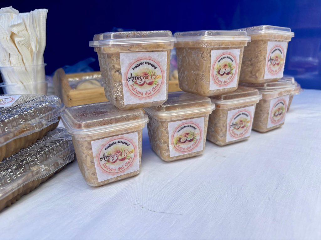 Arroz con coco, el dulce fijo de la semana mayor