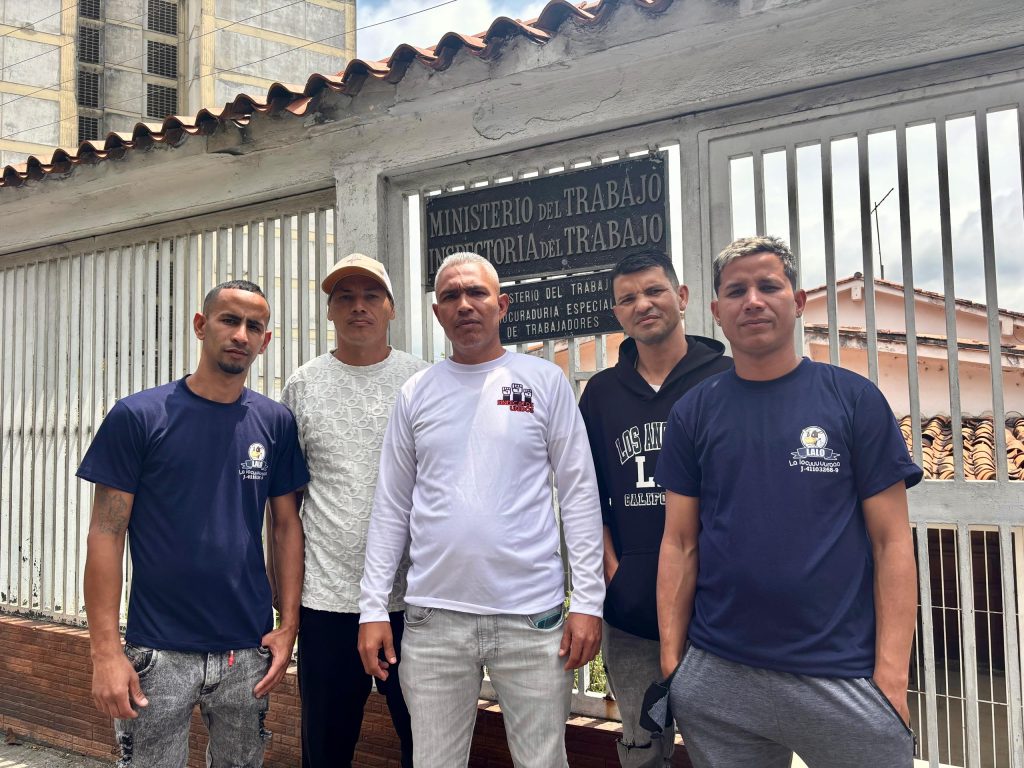 Despedidos de empresa láctea exigen reenganche ante la Inspectoría