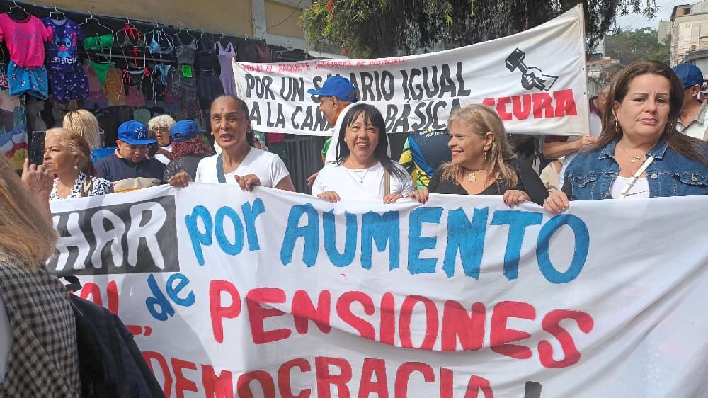 Empleados públicos vuelven a las calles este 12 de marzo