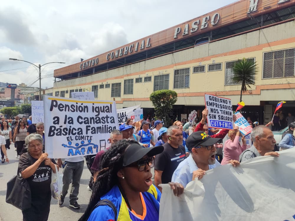 Trabajadores no quieren pasar más tiempo sin aumento salarial