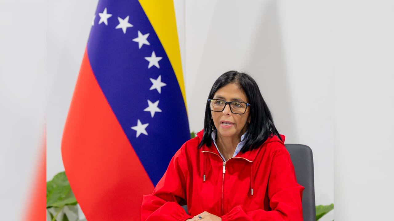 Delcy Rodríguez: hay que trabajar y dejar trabajar