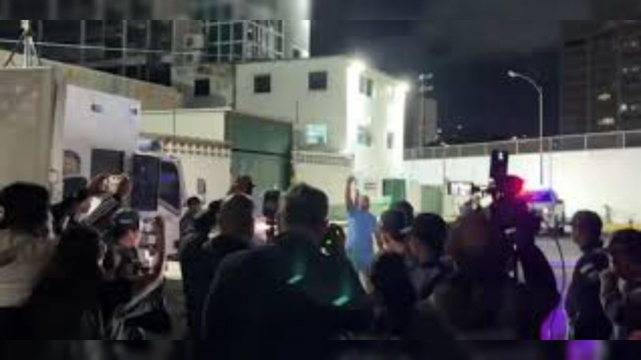 Excarcelan a 25 presos políticos de Zona 7