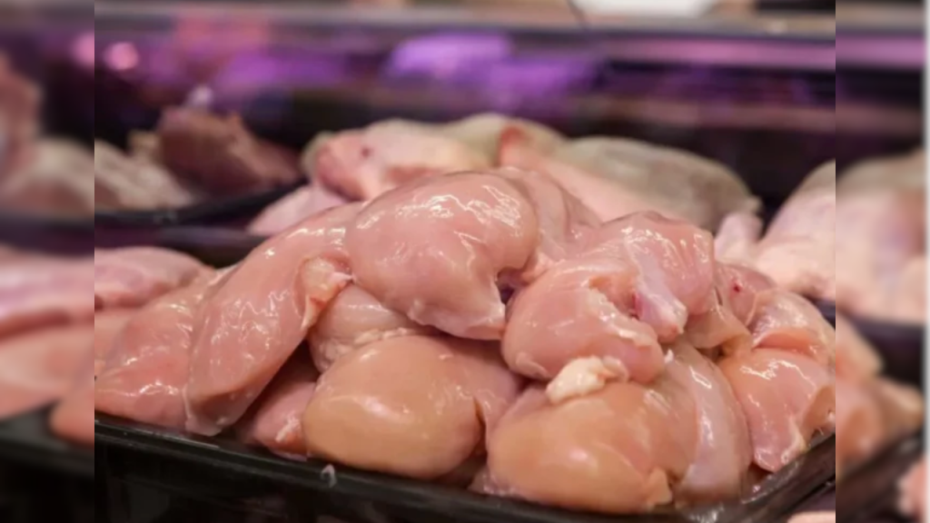 Creció en 50,41% producción de la carne de pollo