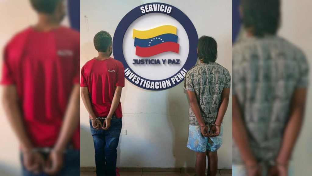 Adolescentes destruyen cámaras de vigilancia