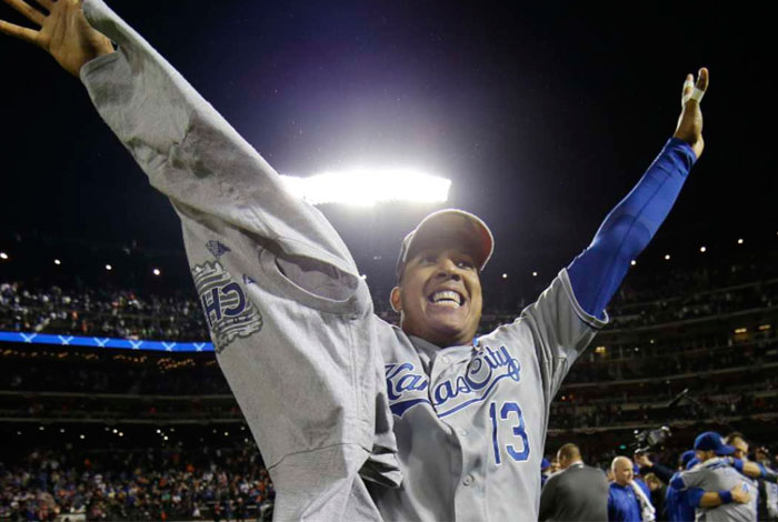 Salvador Pérez regresa a Kansas City con poder