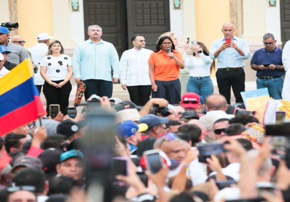 17eg4430p-scaledjpg-197549