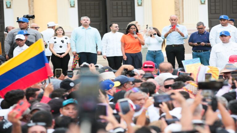 17eg4430p-scaledjpg-197549