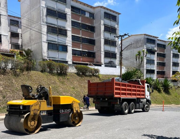 84535f93-de1b-45f0-a23a-4f599003d8c0