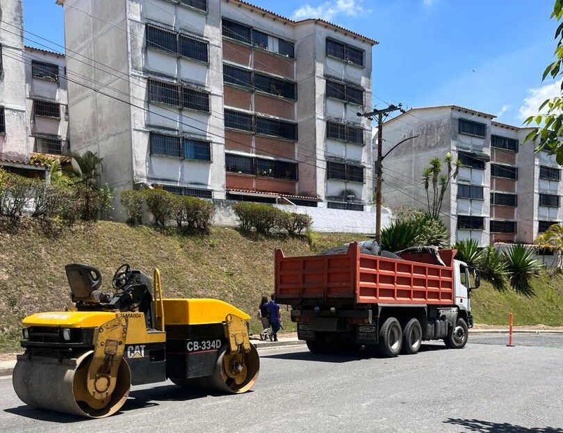 84535f93-de1b-45f0-a23a-4f599003d8c0