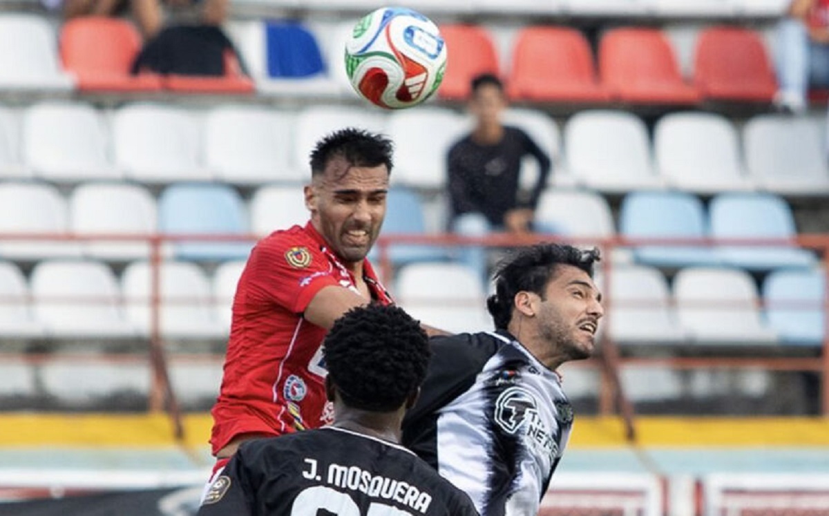 Caracas-FC-quedo-fuera-matematicamente-de-la-siguiente-fase-del-Torneo-Apertura-Foto-Archivo