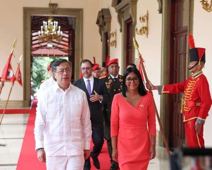 FOTO PARA LA PRIMERA NOTA