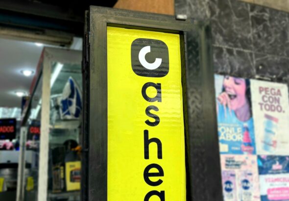 foto afiche de cachea