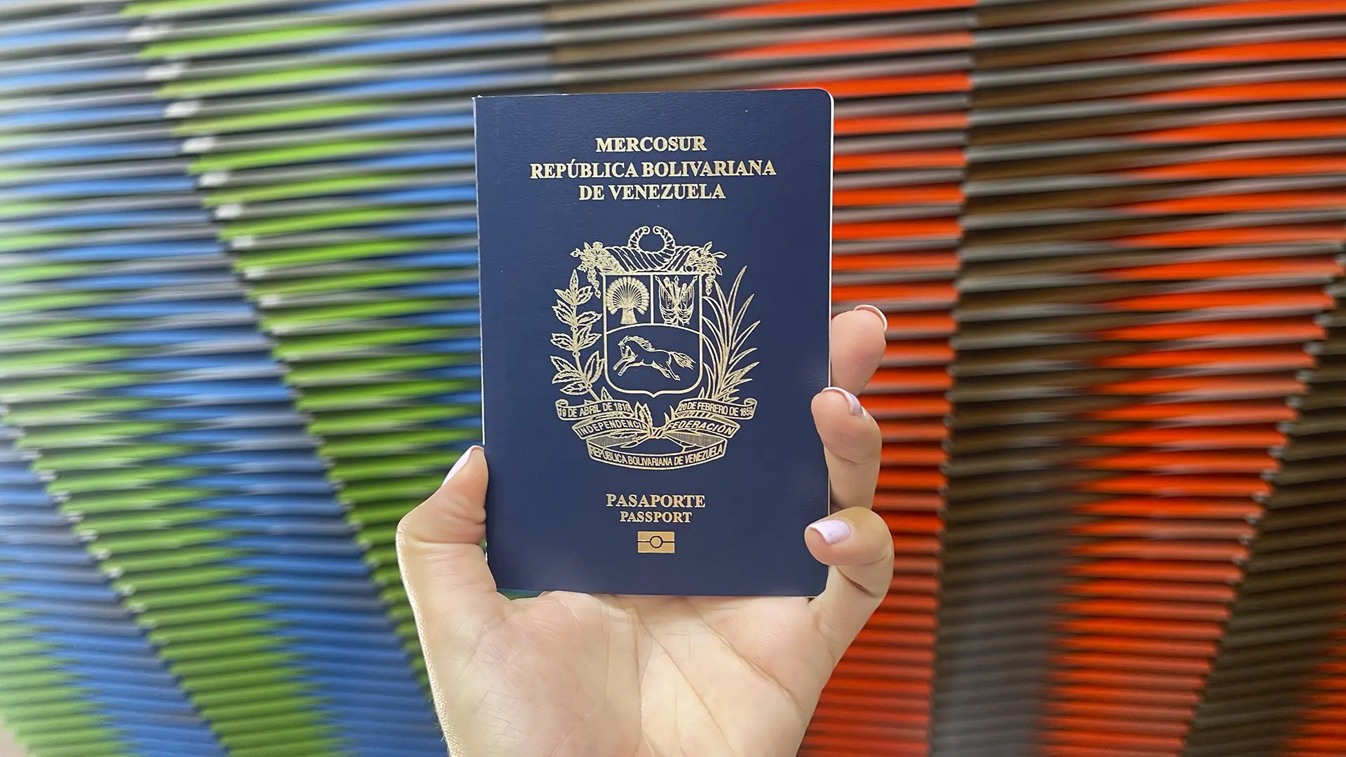 664e5349285cf_saime-ofrece-via-de-entrega-express-de-pasaportes-venezolanos.jpg