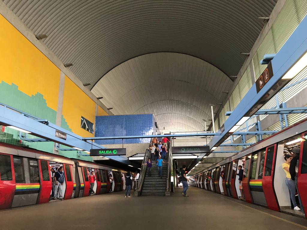 METRO LOS TEQUS