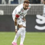 Neymar-tambien-se-perdera-los-proximos-compromisos-con-el-Santos-Archivo
