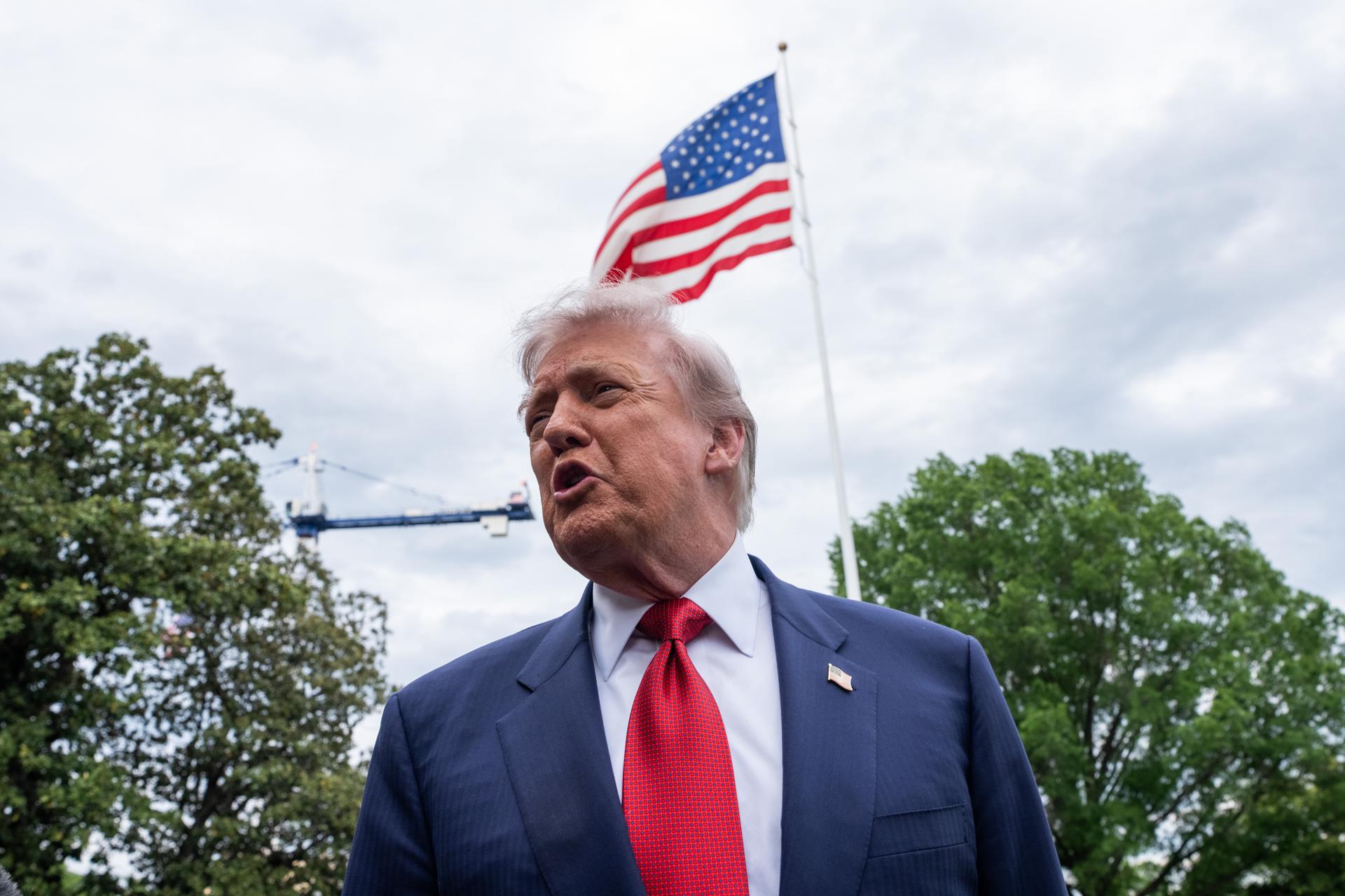 Trump viajará a China con un grupo de ejecutivos que incluye a Musk, Cook y Fink