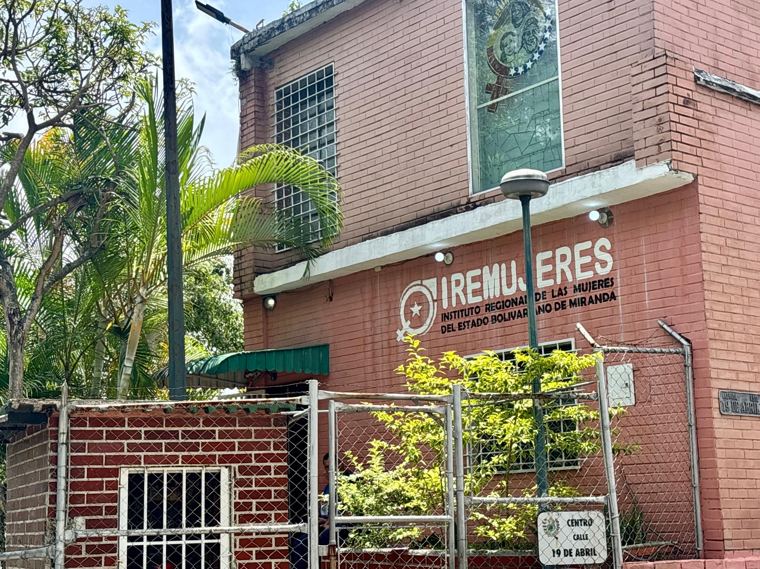 iremujeres