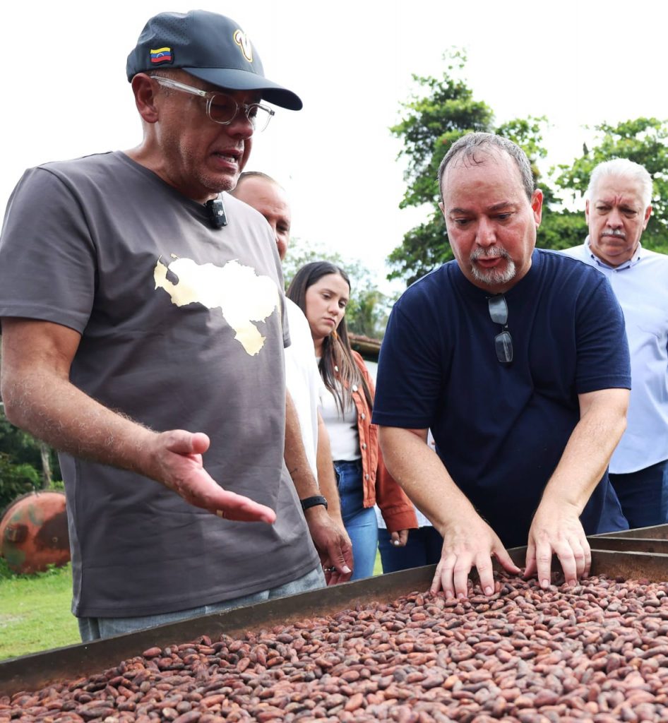 IMG-20260612-WA0273-946x1024