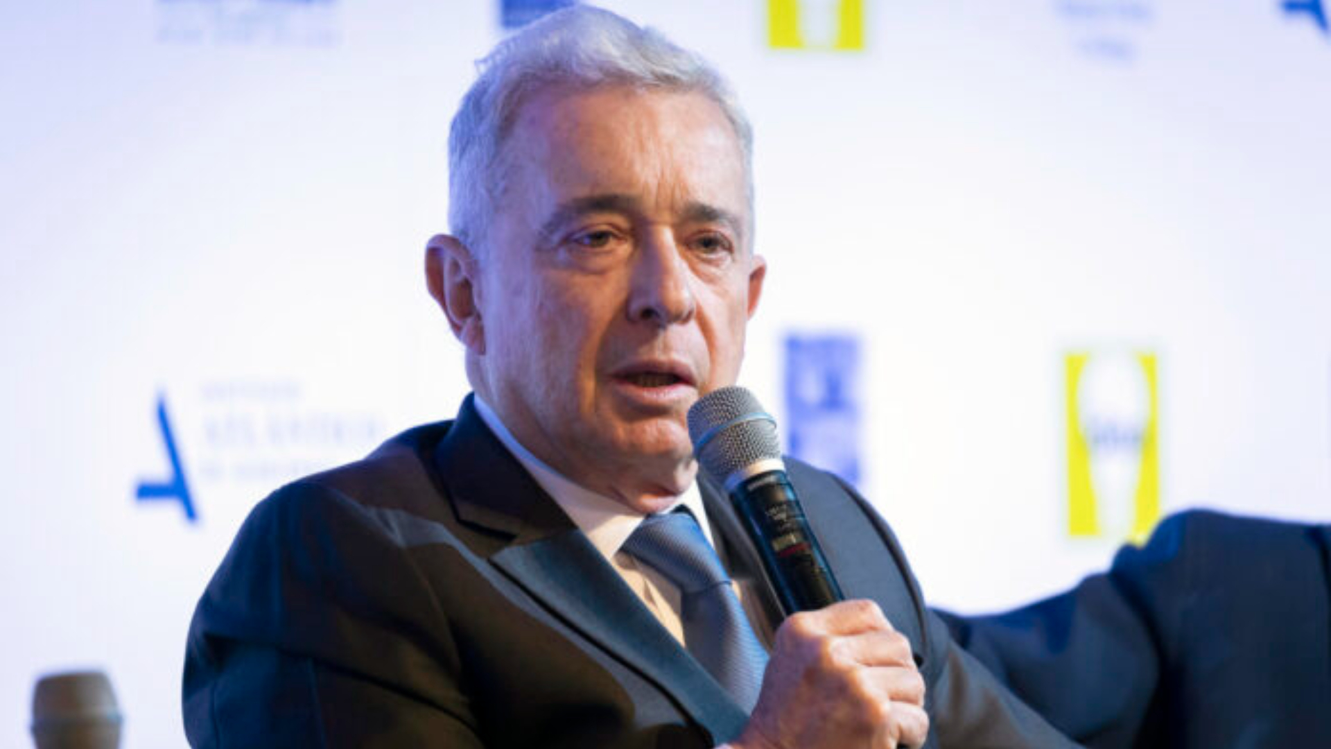 alvaro-uribe-es-citado-a-indagatoria-por-dos-masacres-de-paramilitares-cortesia-63089