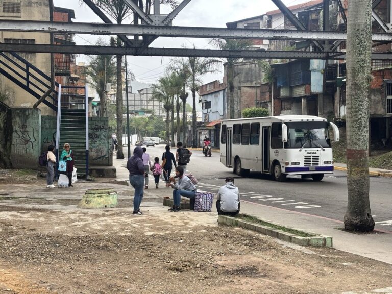 la avenida