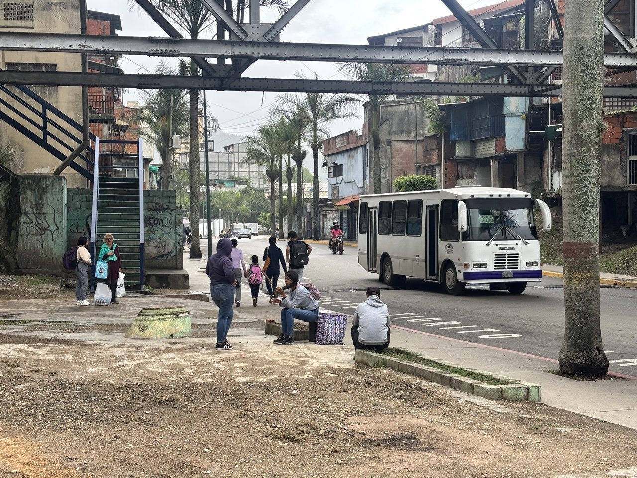 la avenida