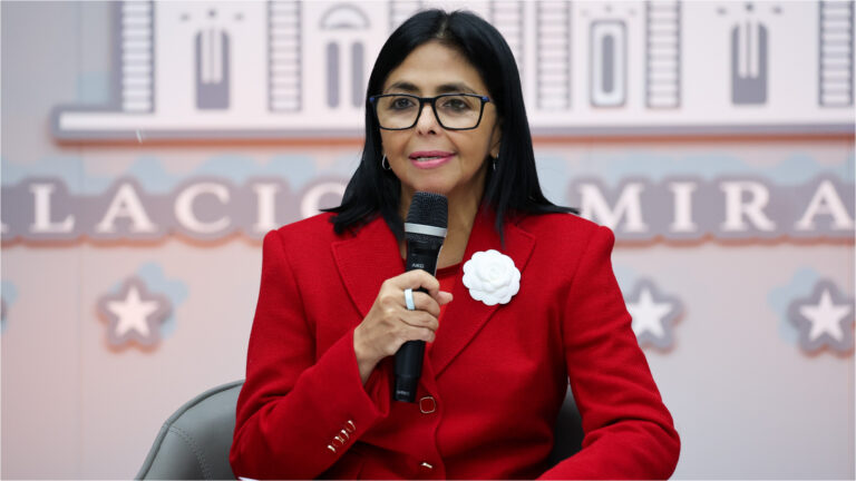 presidenta-e-destaca-crecimiento-de-nuevos-comercios-en-147-cortesia-63412