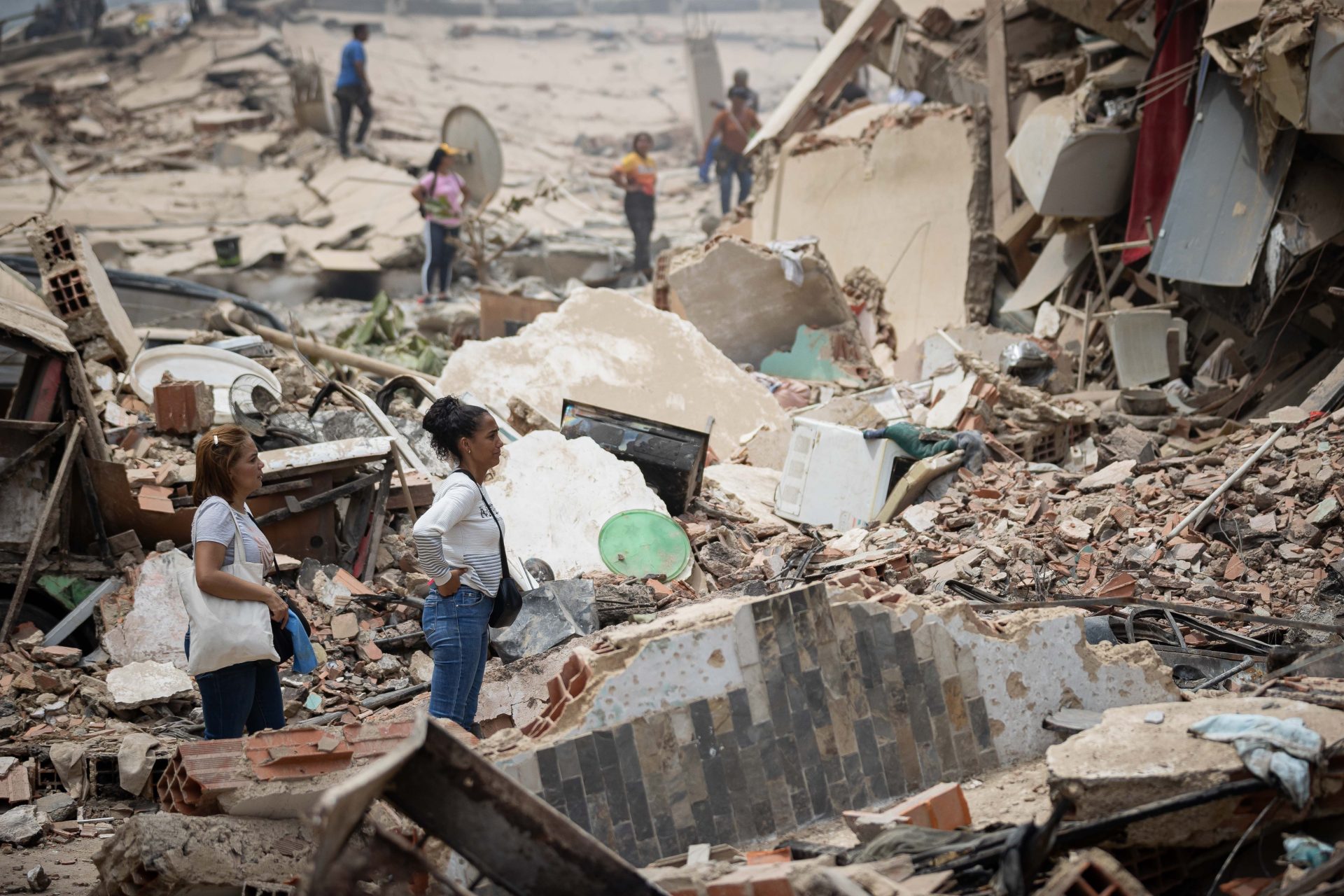 AME4363-VENEZUELA-EARTHQUAKE