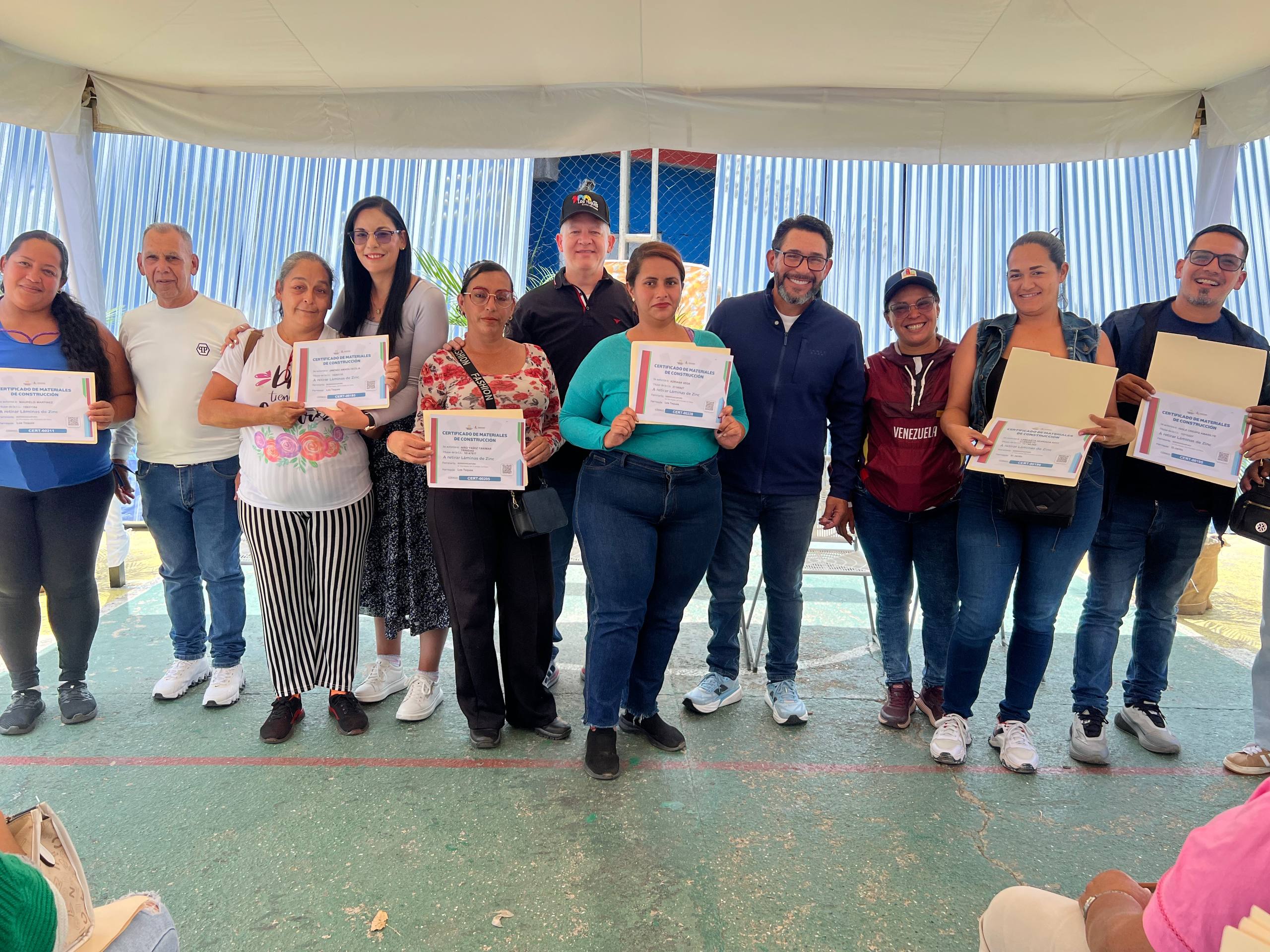 50 familias