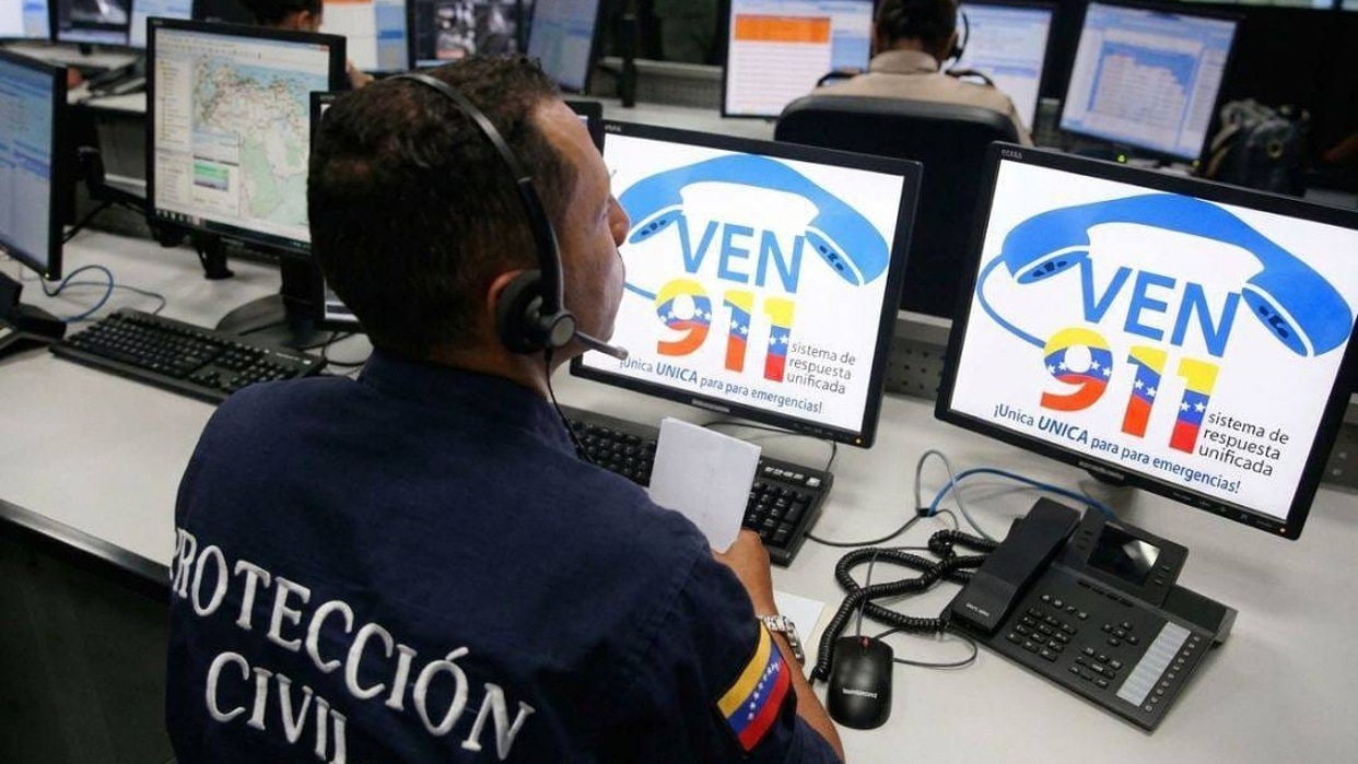 911