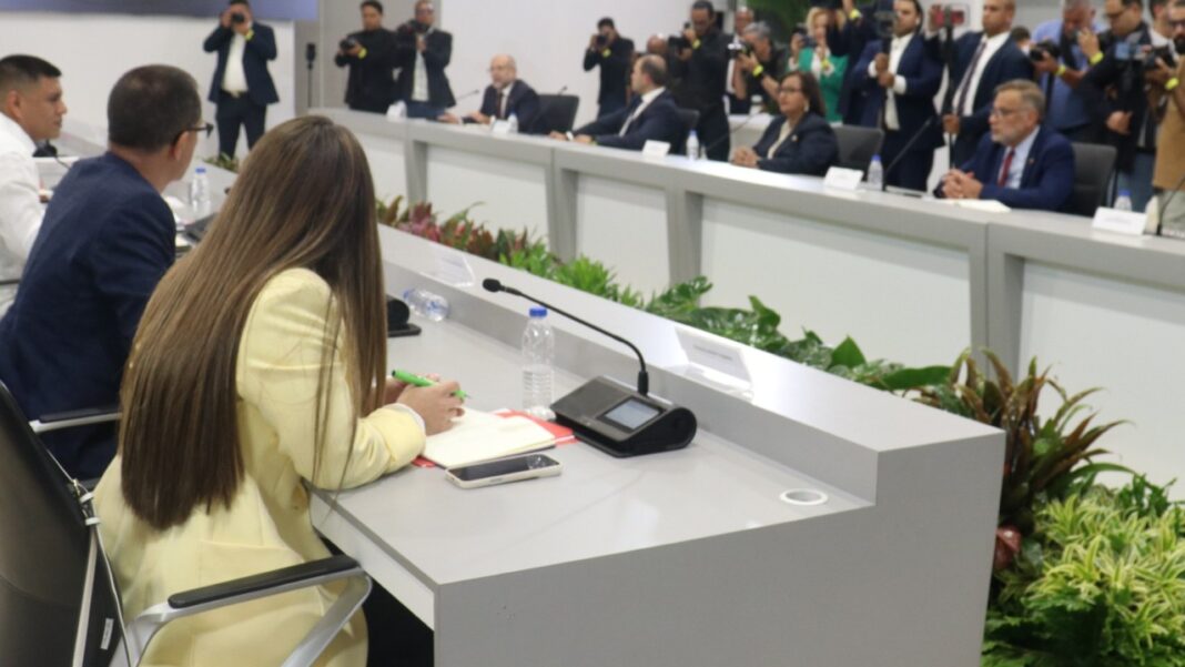 Mesa-de-dialogo-2026-1-1068x601
