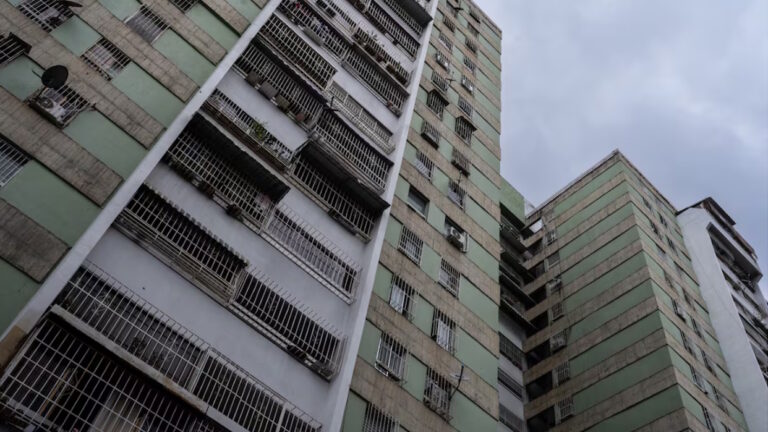 edificio-paraiso-caracas-204547