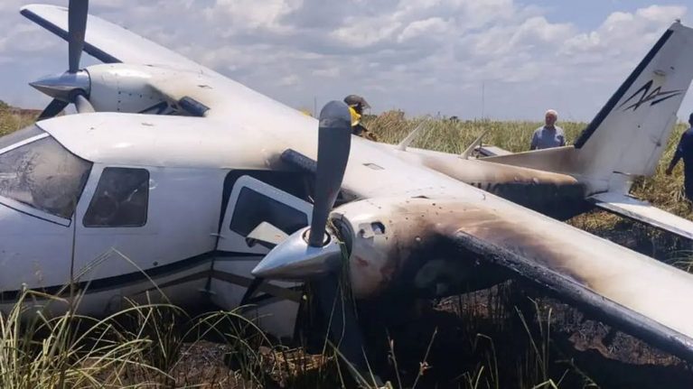 cinco-heridos-tras-colision-e-incendio-parcial-de-avioneta-en-el-aeropuerto-de-ciudad-bolivar-67905
