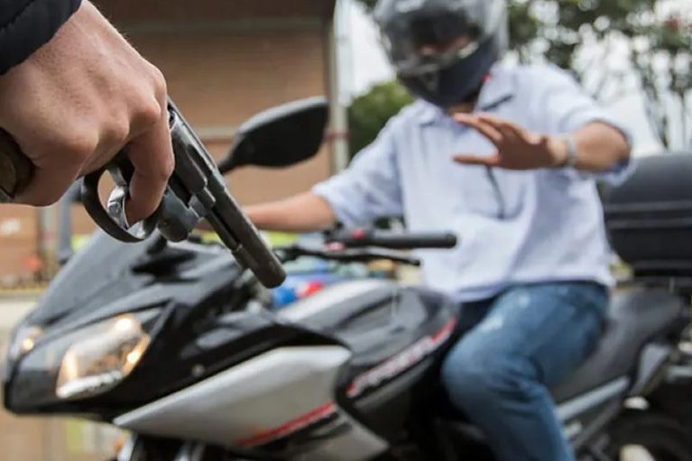 robo-de-moto
