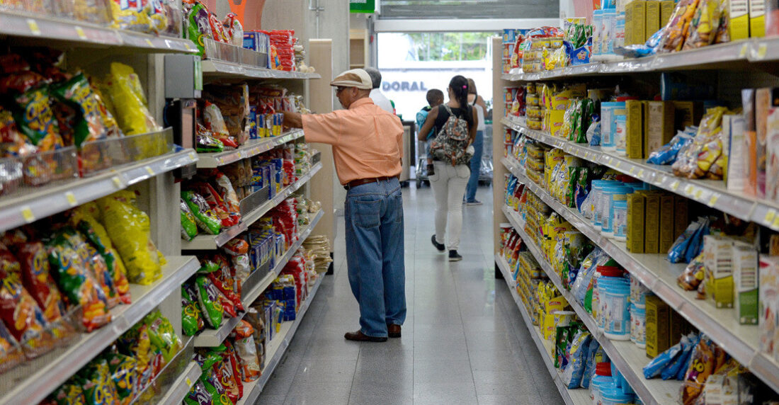 supermercados-AFP-1100x572
